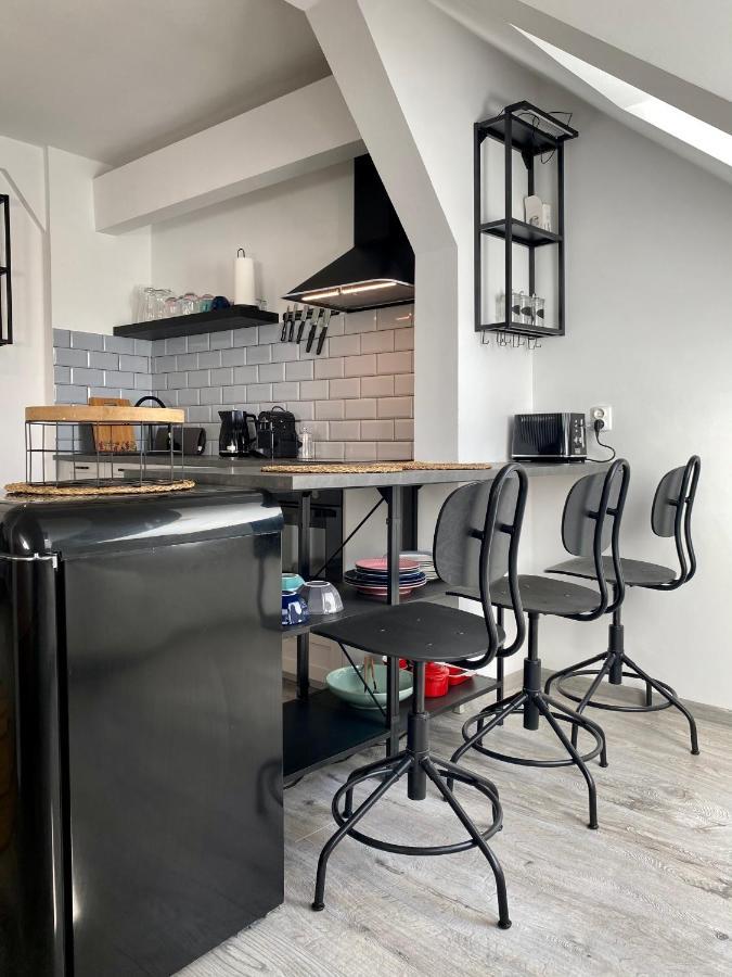 Apartament Hrabala Jelenia Góra Buitenkant foto